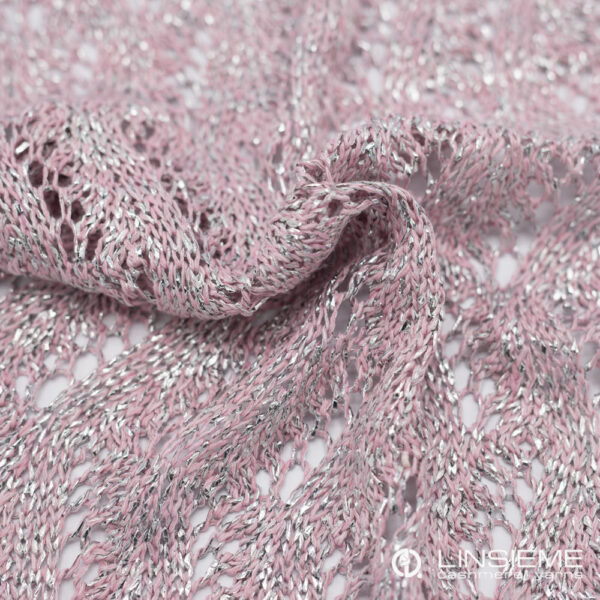 CLEO - Image 4